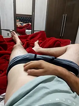 Snapshot of Gustavo198045 chatting on October 2025 01:28:02 AM Gustavo198045 online show from October 2025 01:28:02 AM