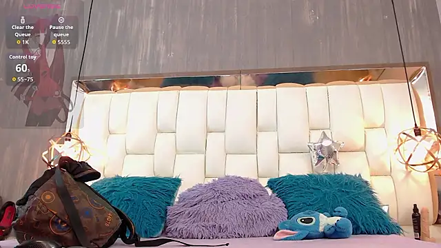 Foxxy Doll online show from February 2026 09:14:02 PM