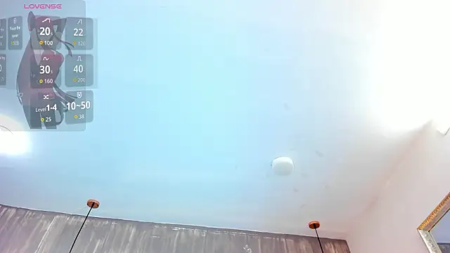 Foxxy Doll online show from February 2026 05:24:01 PM