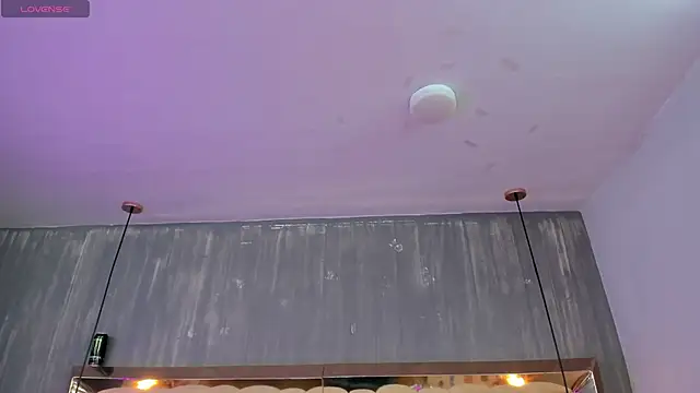 Foxxy Doll online show from April 2026 02:43:01 PM