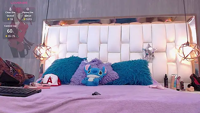 Foxxy Doll online show from January 2026 12:58:02 AM