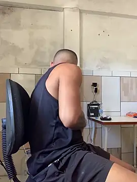 Snapshot of Novindot23cm chatting on November 2025 02:54:02 PM Novindot23cm online show from November 2025 02:54:02 PM