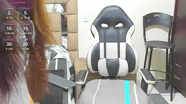 gabrielaponce11 online show from December 2025 11:38:02 PM