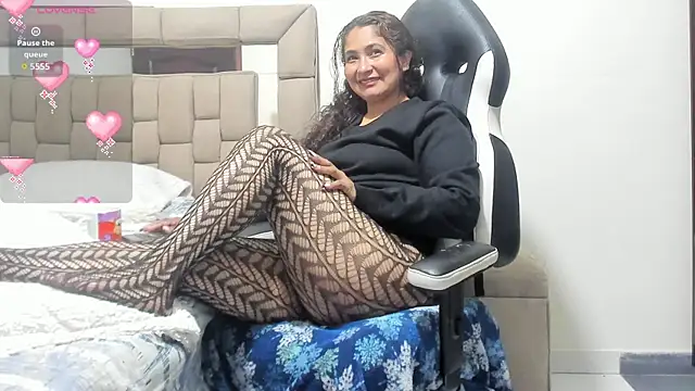 gabrielaponce11 online show from February 2026 12:57:02 PM