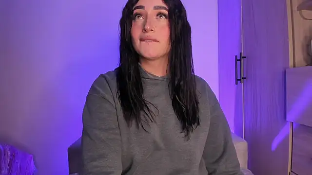 scarlett Collinss online show from March 2026 05:29:02 AM