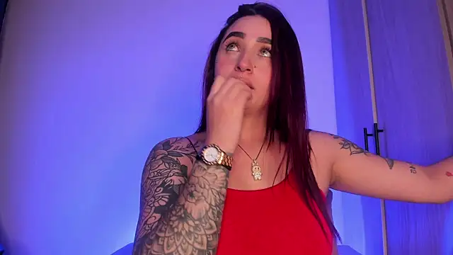 scarlett Collinss online show from December 2025 03:33:01 AM