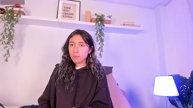 Vampgyal online show from November 2025 09:40:02 PM