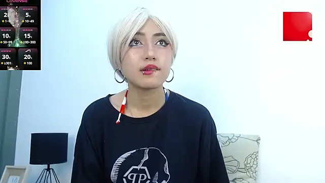 Snapshot of Vampgyal chatting on October 2025 08:48:02 AM Vampgyal online show from October 2025 08:48:02 AM
