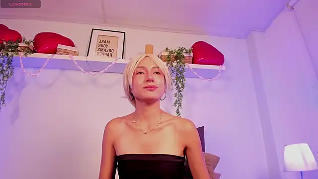 Vampgyal online show from February 2026 09:03:02 PM