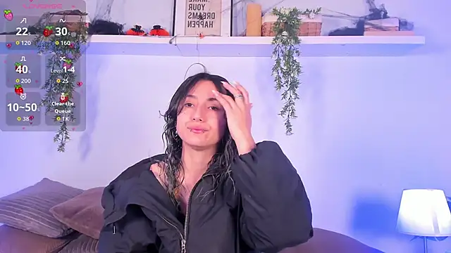 Vampgyal online show from November 2025 08:35:02 PM