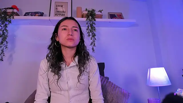 Vampgyal online show from November 2025 09:15:01 PM