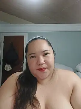 LianaCruzado online show from May 2026 02:23:01 PM
