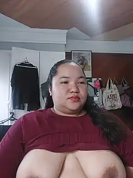 LianaCruzado online show from June 2026 09:07:02 AM