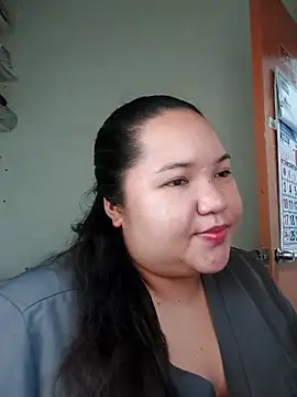 LianaCruzado online show from May 2026 06:43:01 AM