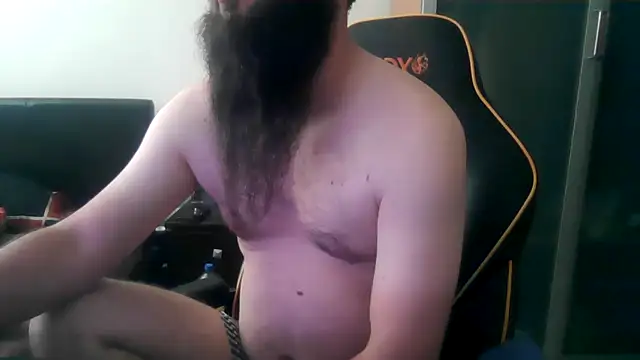 LondonMan1988 online show from May 2026 08:35:02 AM