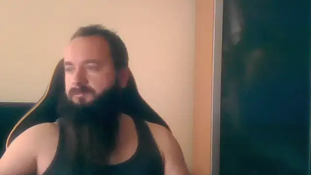 Snapshot of LondonMan1988 chatting on October 2025 08:13:01 AM LondonMan1988 online show from October 2025 08:13:01 AM