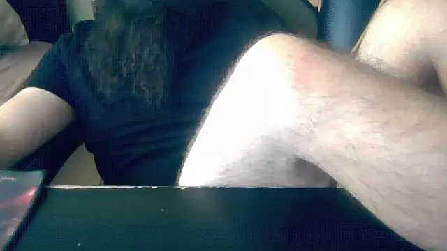LondonMan1988 online show from October 2025 11:34:02 AM