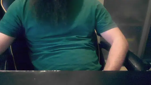 Snapshot of LondonMan1988 chatting on November 2025 05:38:01 PM LondonMan1988 online show from November 2025 05:38:01 PM