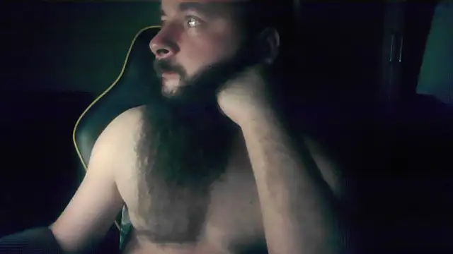 Snapshot of LondonMan1988 chatting on November 2025 10:45:01 PM LondonMan1988 online show from November 2025 10:45:01 PM