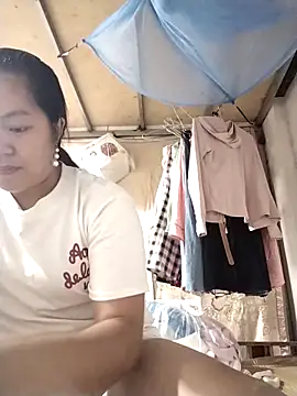 Snapshot of naop04 chatting on September 2025 07:13:02 AM naop04 online show from September 2025 07:13:02 AM