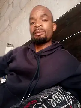 Snapshot of mdavazo00 chatting on October 2025 09:00:02 AM mdavazo00 online show from October 2025 09:00:02 AM