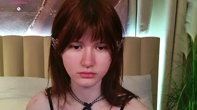 Snapshot of Aria_Vox chatting on November 2025 03:40:02 AM Aria Vox online show from November 2025 03:40:02 AM