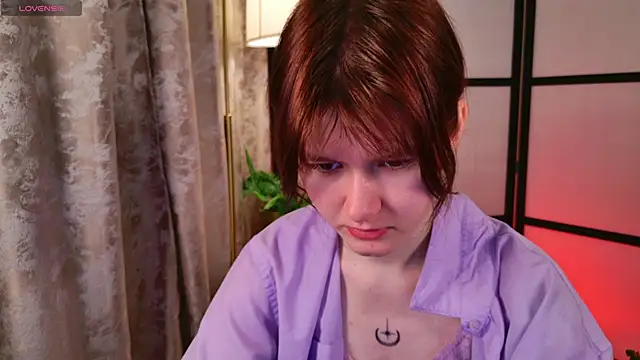 Snapshot of Aria_Vox chatting on November 2025 07:34:02 AM Aria Vox online show from November 2025 07:34:02 AM