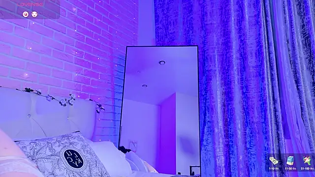 Aria Vox online show from October 2025 03:40:02 AM