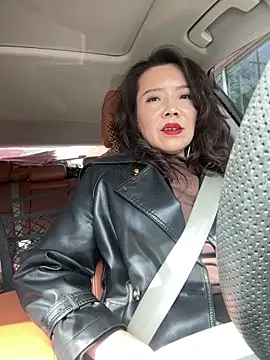 anna yngs online show from March 2026 06:17:01 AM