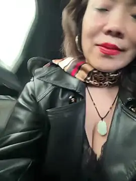 anna yngs online show from February 2026 03:26:01 AM