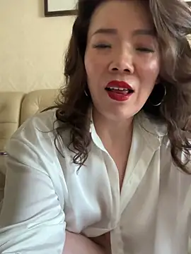 anna yngs online show from June 2026 03:33:02 AM