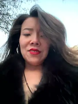 anna yngs online show from January 2026 10:18:02 AM