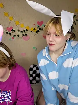 xrixsyx and ricky online show from April 2026 05:41:02 PM