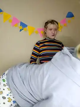 Snapshot of xrixsyx_and_ricky chatting on September 2025 04:13:01 PM xrixsyx and ricky online show from September 2025 04:13:01 PM