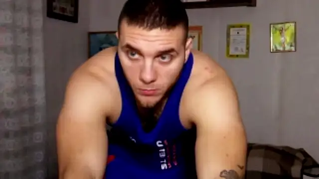 Snapshot of Jordan1Dior chatting on December 2025 07:32:01 AM Jordan1Dior online show from December 2025 07:32:01 AM