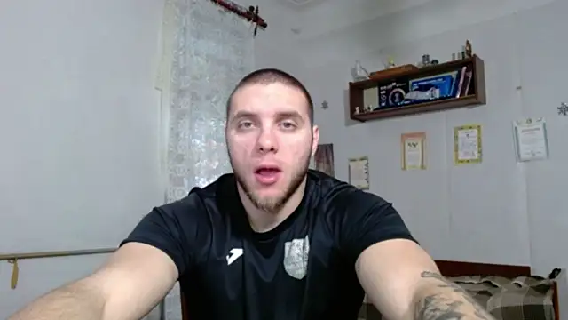 Jordan1Dior online show from March 2026 08:17:01 AM