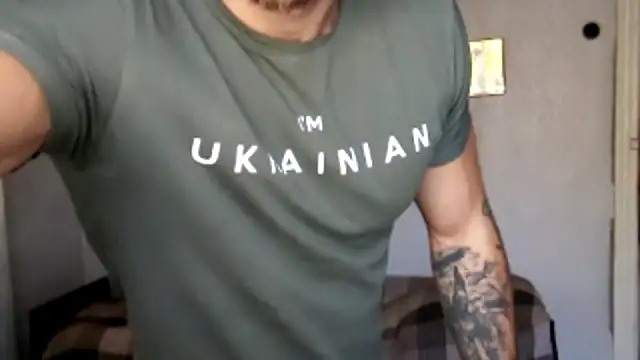 Snapshot of Jordan1Dior chatting on November 2025 07:13:01 AM Jordan1Dior online show from November 2025 07:13:01 AM