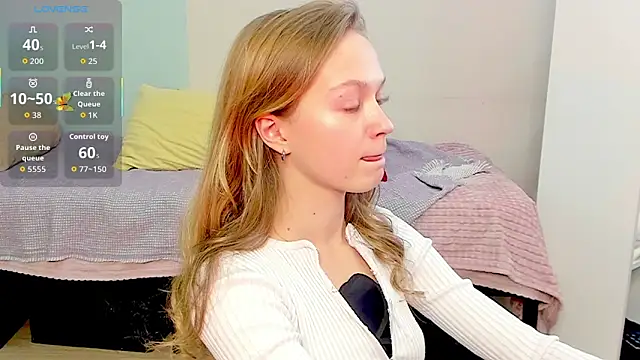 Kara smalltits online show from February 2026 11:01:01 AM