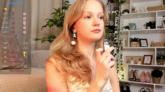 Kara smalltits online show from October 2025 11:45:01 AM
