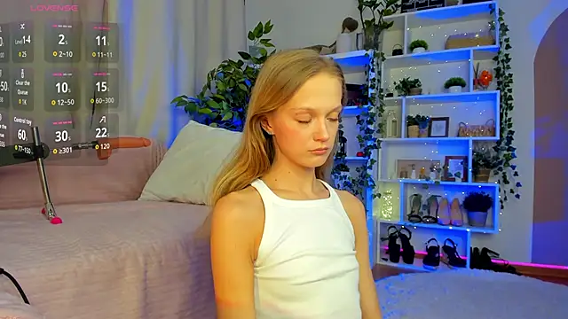 Kara smalltits online show from November 2025 12:15:02 PM