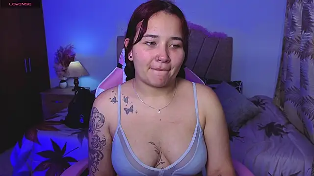 Leakitten online show from September 2025 11:43:01 PM