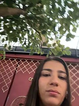 Snapshot of -juicy_ chatting on October 2025 10:22:02 PM -juicy online show from October 2025 10:22:02 PM