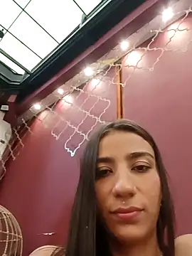 Snapshot of -juicy_ chatting on October 2025 10:21:01 PM -juicy online show from October 2025 10:21:01 PM