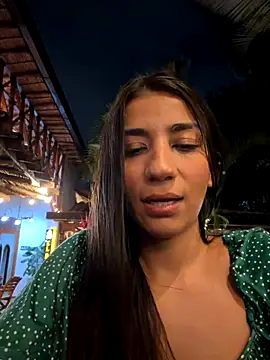 Snapshot of -juicy_ chatting on December 2025 11:27:02 PM -juicy online show from December 2025 11:27:02 PM