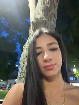 -juicy  online show from May 2026 11:26:01 PM