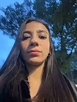 -juicy  online show from June 2026 11:09:01 PM
