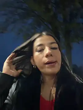 -juicy  online show from February 2026 11:24:02 PM