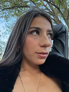-juicy  online show from March 2026 10:33:02 PM