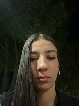 -juicy  online show from June 2026 11:50:02 PM