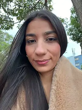 -juicy  online show from February 2026 10:51:01 PM